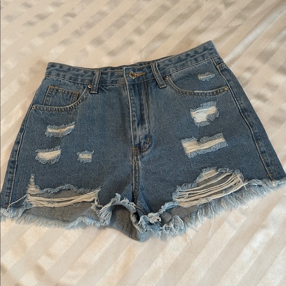 SHEIN Wonen’s Denim Shorts-Bundle of 2 - Picture 4 of 5